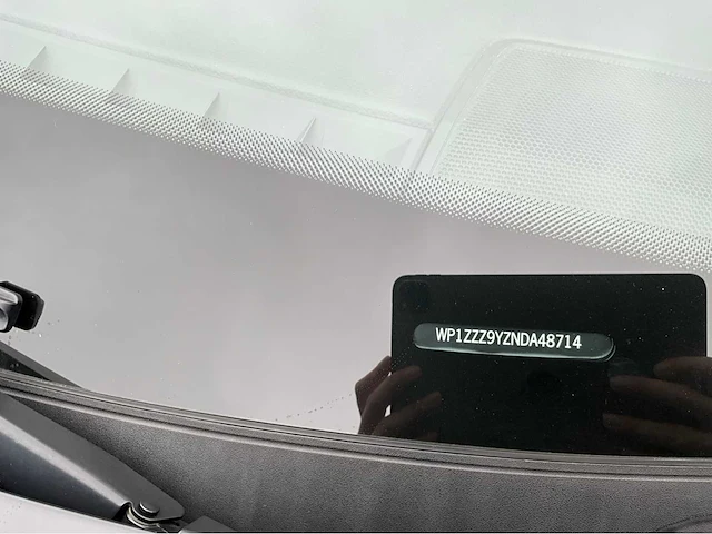2022 porsche cayenne e-hybrid - personenauto - afbeelding 54 van  69