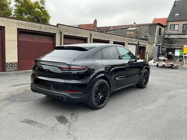 2022 porsche cayenne e-hybrid - personenauto - afbeelding 67 van  69