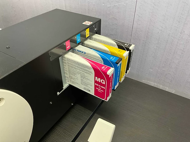 2022 roland bn-20a eco solvent textielprinter - afbeelding 10 van  13
