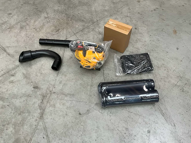 2022 stiga bl 530 v petrol blower - afbeelding 5 van  12
