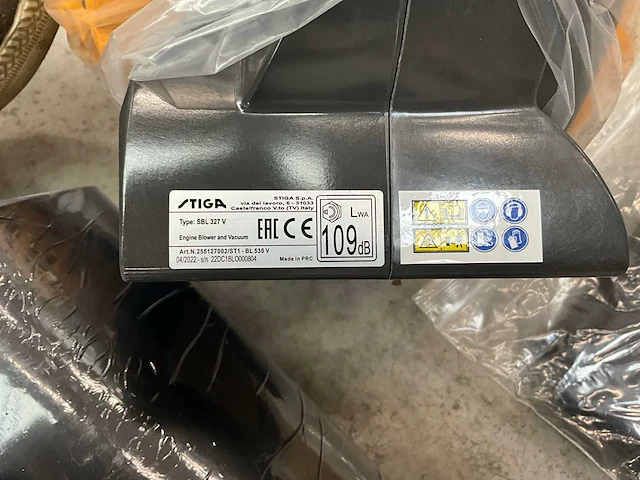 2022 stiga bl 530 v petrol blower - afbeelding 10 van  12