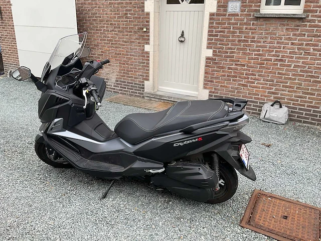 2022 sym cruisym 125cc motorscooter - afbeelding 18 van  24