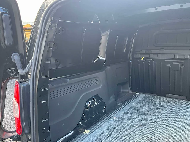 2022 toyota proace city - afbeelding 26 van  64