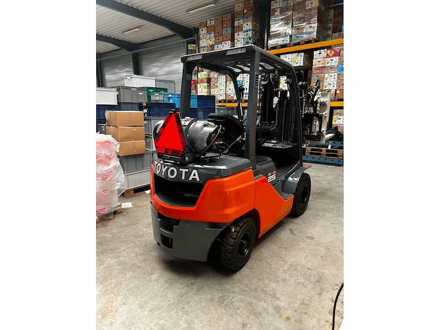 2022 toyota tonero 02-8fgf25 - afbeelding 4 van  8