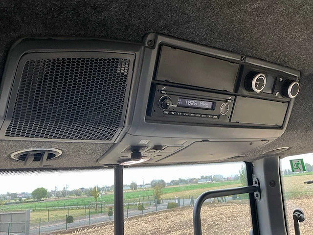 2022 valtra t175e vierwielaangedreven landbouwtractor - afbeelding 21 van  38