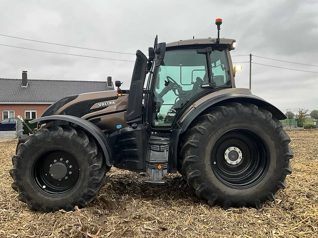 2022 valtra t175e vierwielaangedreven landbouwtractor - afbeelding 37 van  38