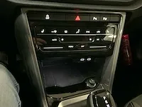 2022 volkswagen t-roc personenauto - afbeelding 3 van  16