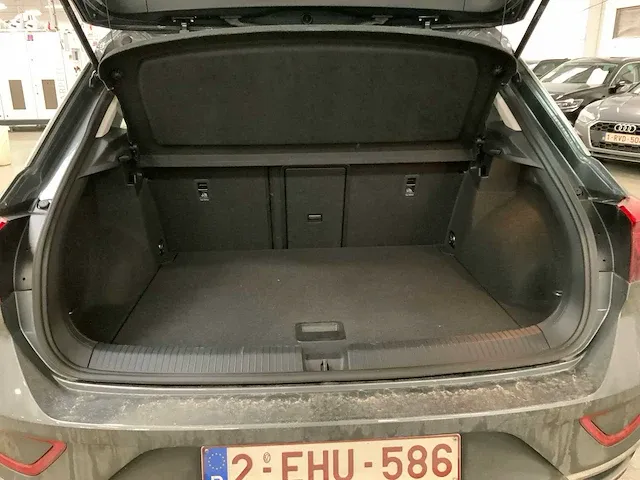 2022 volkswagen t-roc personenauto - afbeelding 6 van  16