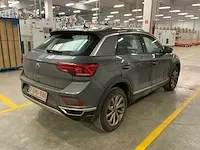 2022 volkswagen t-roc personenauto - afbeelding 12 van  16