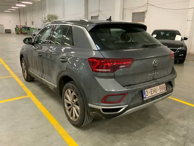 2022 volkswagen t-roc personenauto - afbeelding 14 van  16