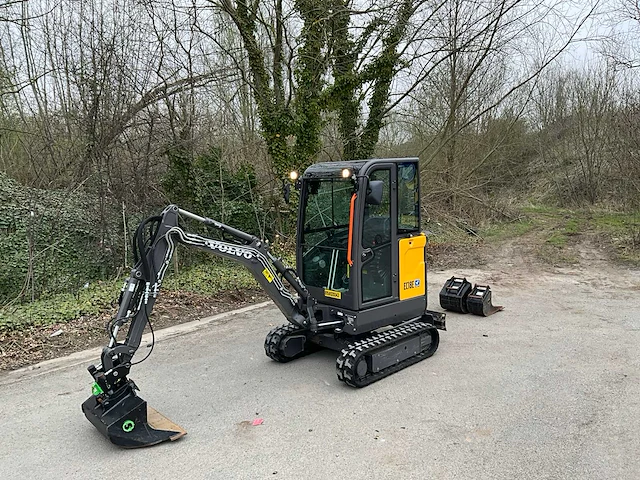 2022 volvo ec18e minigraafmachine - afbeelding 1 van  38