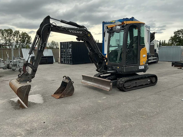 2022 volvo ecr35d rupsgraafmachine - afbeelding 1 van  20