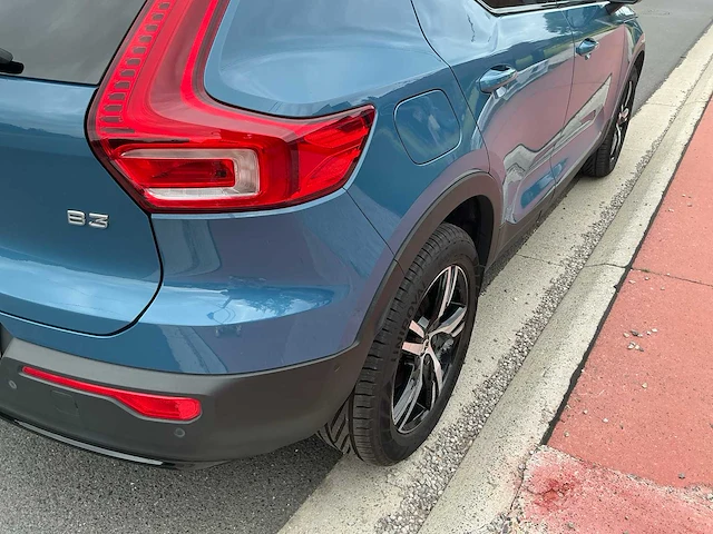 2022 volvo xc40 stationwagen - afbeelding 8 van  51