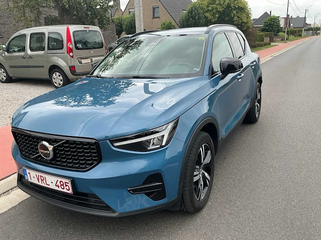 2022 volvo xc40 stationwagen - afbeelding 1 van  51