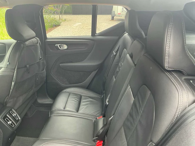 2022 volvo xc40 stationwagen - afbeelding 22 van  51