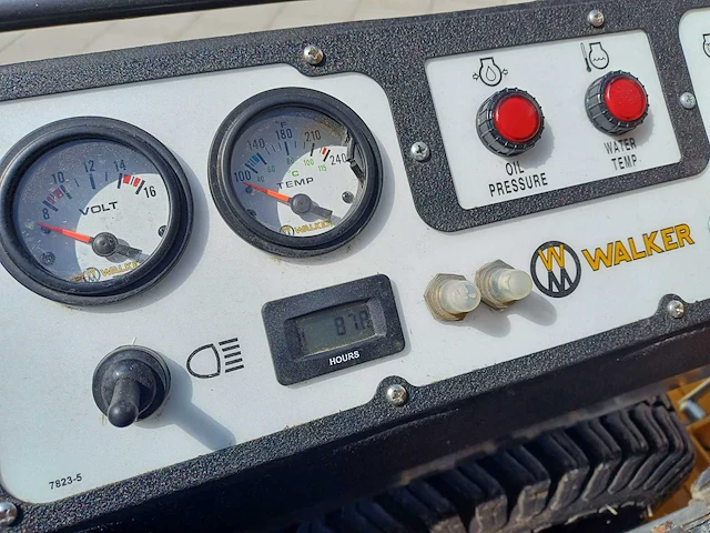 2022 walker d21d zeroturn frontmaaier low dump - afbeelding 10 van  19