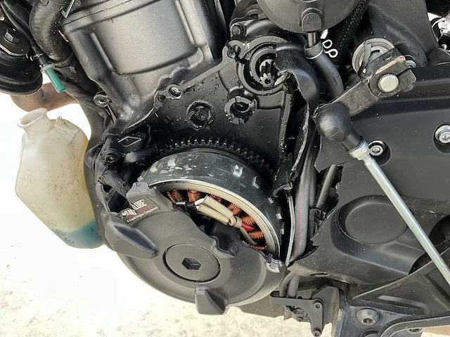 2022 yamaha mt-07 motorfiets voor onderdelen - afbeelding 10 van  20