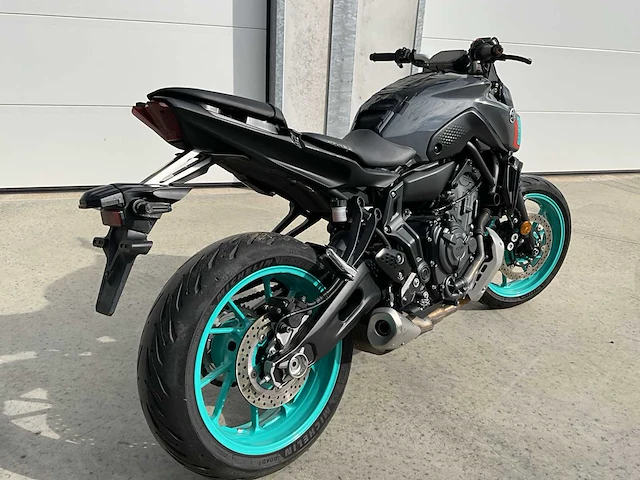 2022 yamaha mt-07 motorfiets voor onderdelen - afbeelding 16 van  20