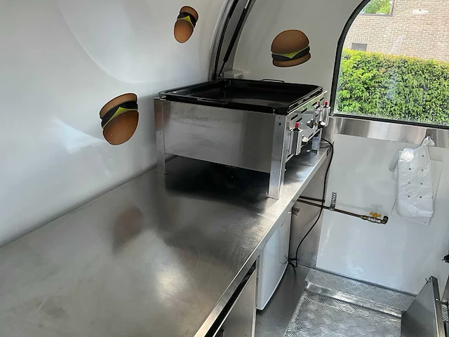 2023 - foodtruck - afbeelding 22 van  47