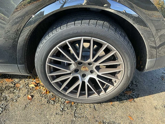 2023 - porsche e-hybrid platinum edition - afbeelding 7 van  44