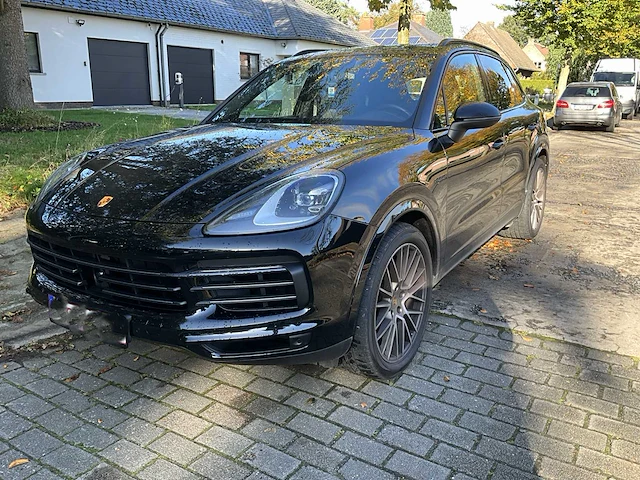 2023 - porsche e-hybrid platinum edition - afbeelding 1 van  44