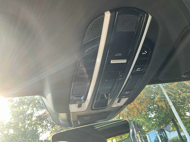 2023 - porsche e-hybrid platinum edition - afbeelding 16 van  44