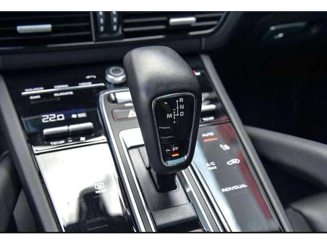 2023 - porsche e-hybrid platinum edition - afbeelding 30 van  44