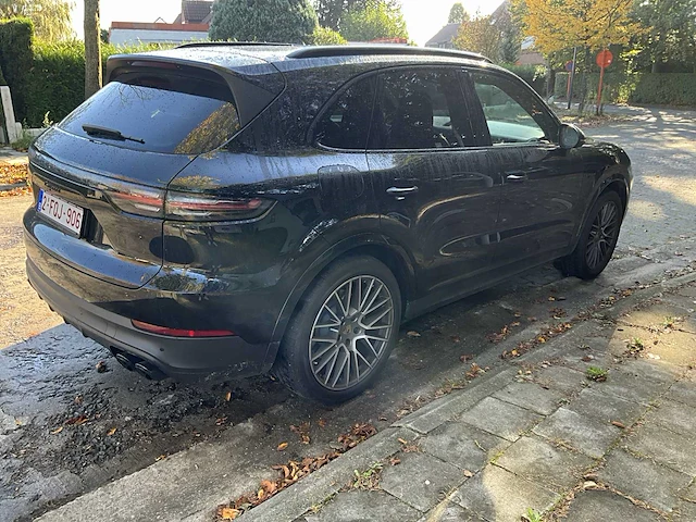 2023 - porsche e-hybrid platinum edition - afbeelding 40 van  44