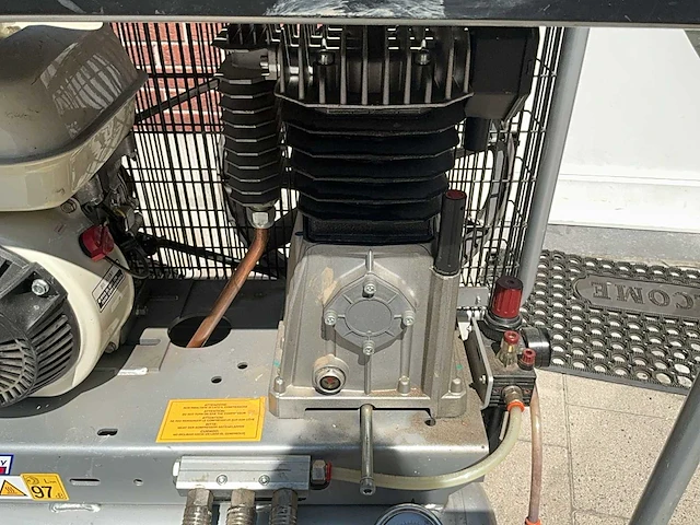 2023 aariac engine air pistoncompressor - afbeelding 10 van  13