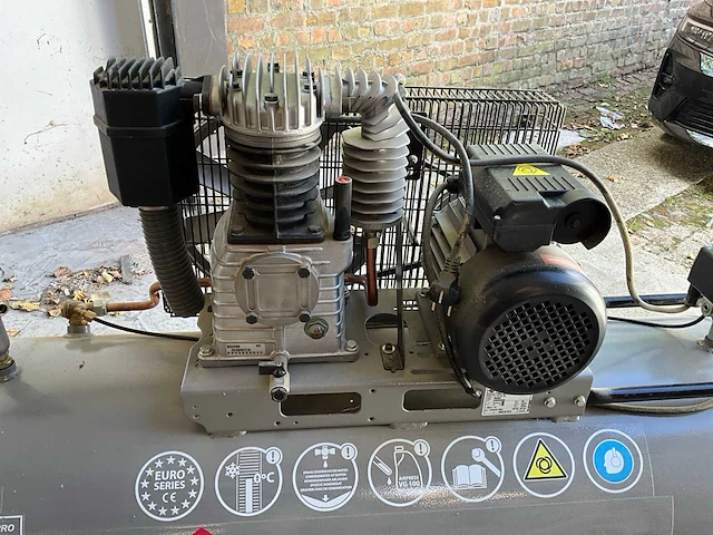 2023 airpress hl 425-200 pro luchtcompressor - afbeelding 3 van  14
