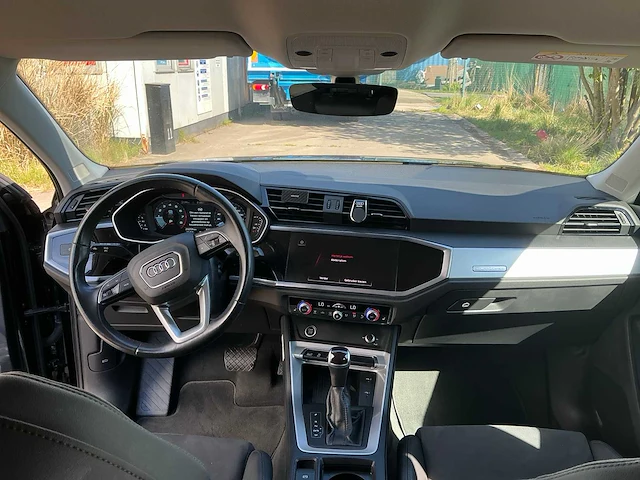 2023 audi q3 personenauto's - afbeelding 3 van  24