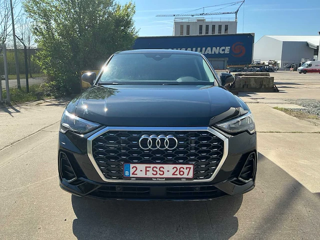 2023 audi q3 personenauto's - afbeelding 23 van  24