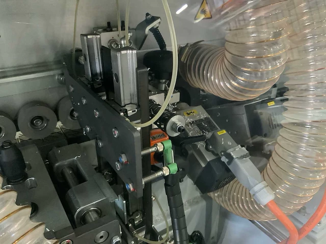 2023 biesse akron 1130 j automatische kantenaanlijmmachine - afbeelding 4 van  15
