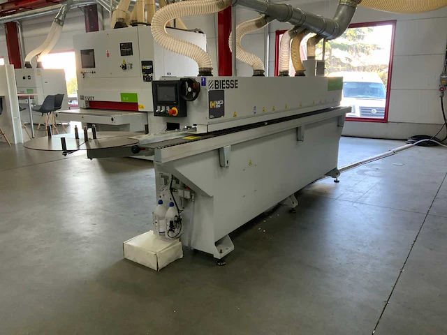 2023 biesse akron 1130 j automatische kantenaanlijmmachine - afbeelding 1 van  15