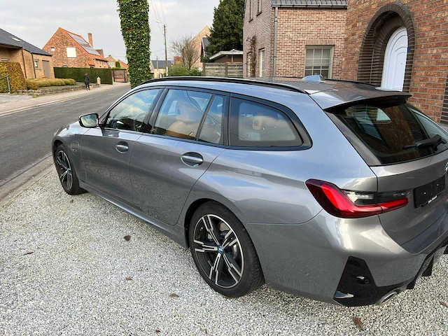 2023 bmw 330e break personenauto - afbeelding 2 van  31