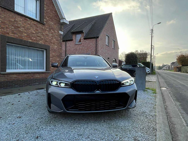 2023 bmw 330e break personenauto - afbeelding 7 van  31