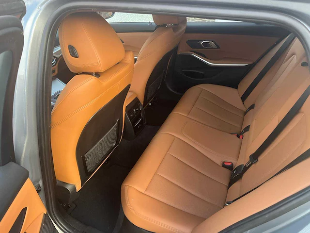 2023 bmw 330e break personenauto - afbeelding 14 van  31