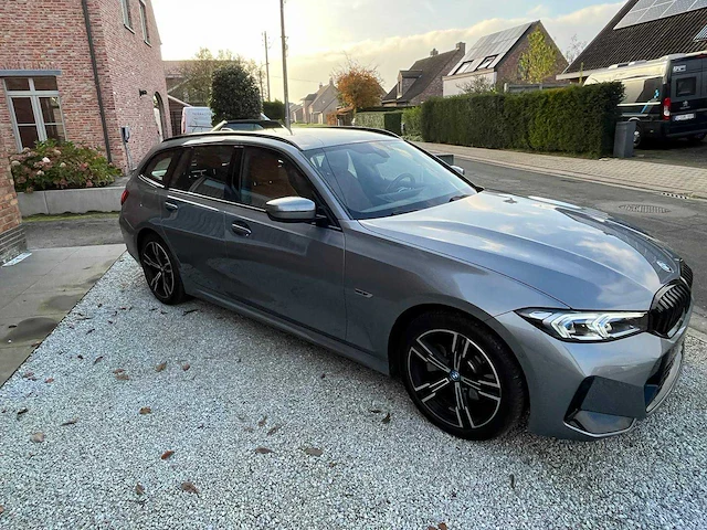 2023 bmw 330e break personenauto - afbeelding 26 van  31