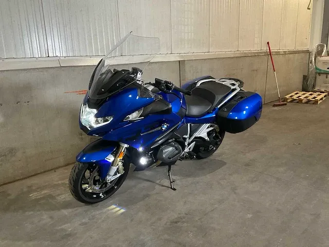 2023 bmw r1250 rt motorfiets - afbeelding 1 van  11