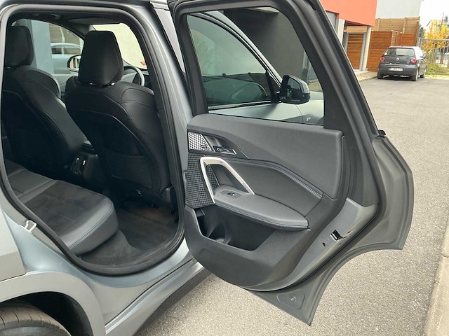 2023 bmw x1 xdrive 30e suv personenauto - afbeelding 26 van  43