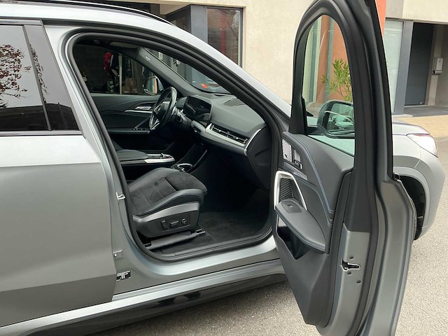 2023 bmw x1 xdrive 30e suv personenauto - afbeelding 27 van  43