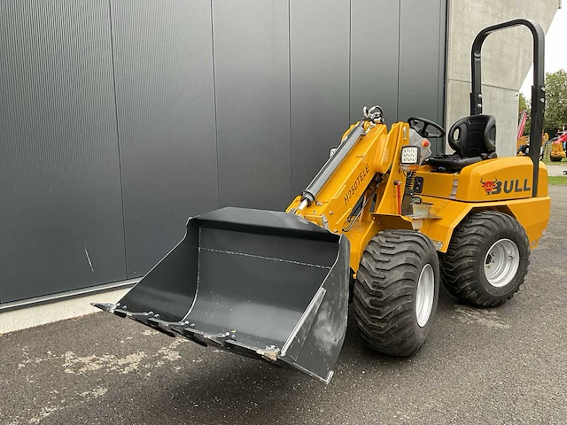2023 bull h190t wiellader - kniklader h250 tele - afbeelding 12 van  28