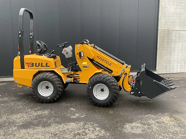 2023 bull h190t wiellader - kniklader h250 tele - afbeelding 25 van  28
