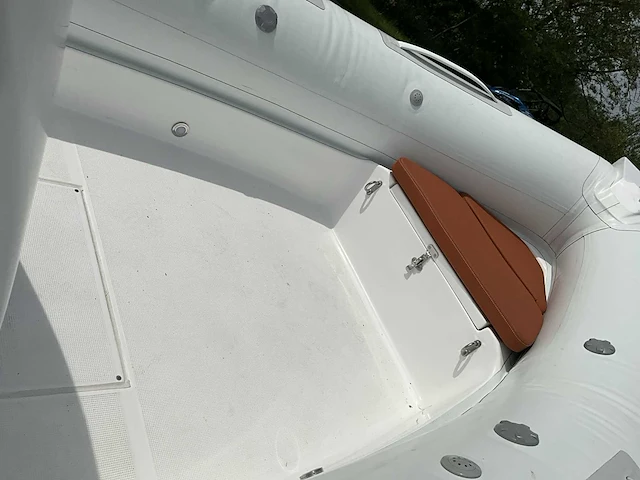 2023 c-rib-boot 520 - 8 personen - ongebruikt - afbeelding 15 van  32