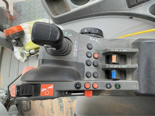 2023 claas arion 660 cmatic landbouwtractor - afbeelding 87 van  120