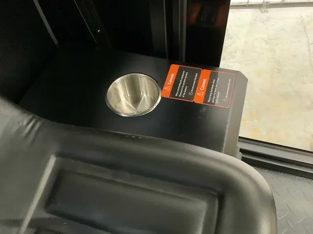 2023 daewoo das100 cabine veegmachine - afbeelding 25 van  27