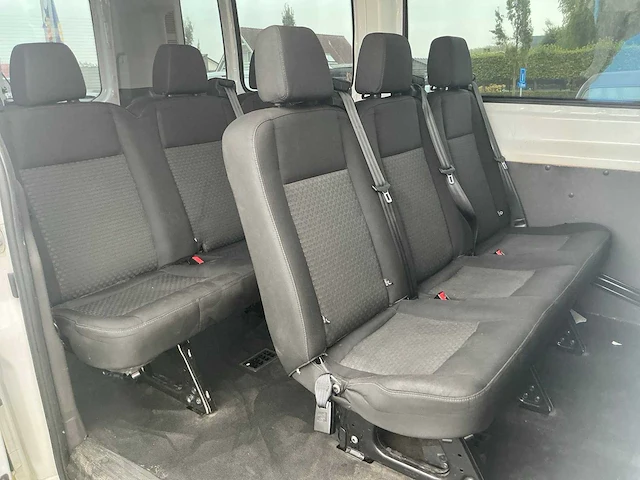 2023 ford transit 2t 350l l3 trend a6 2.0 td minibus - afbeelding 27 van  46