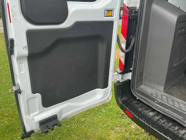 2023 ford transit 2t 350l l3 trend a6 2.0 td minibus - afbeelding 30 van  46