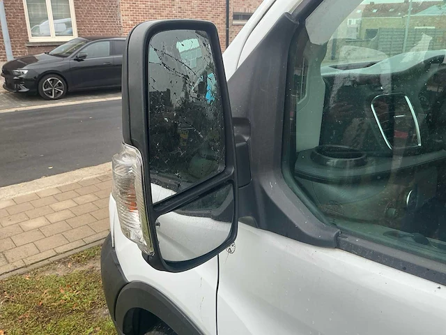 2023 ford transit 2t 350l l3 trend a6 2.0 td minibus - afbeelding 32 van  46