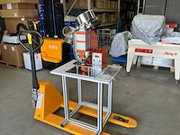 2023 gromfast gf-99 automatische eyelet pneumatische pers - afbeelding 1 van  8